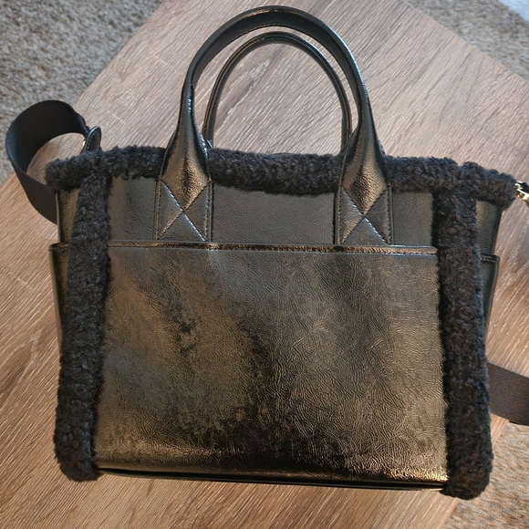 KATE SPADE JETT FAUX SHEARLING SMALL TOTE BLACK - Picture 4 of 12